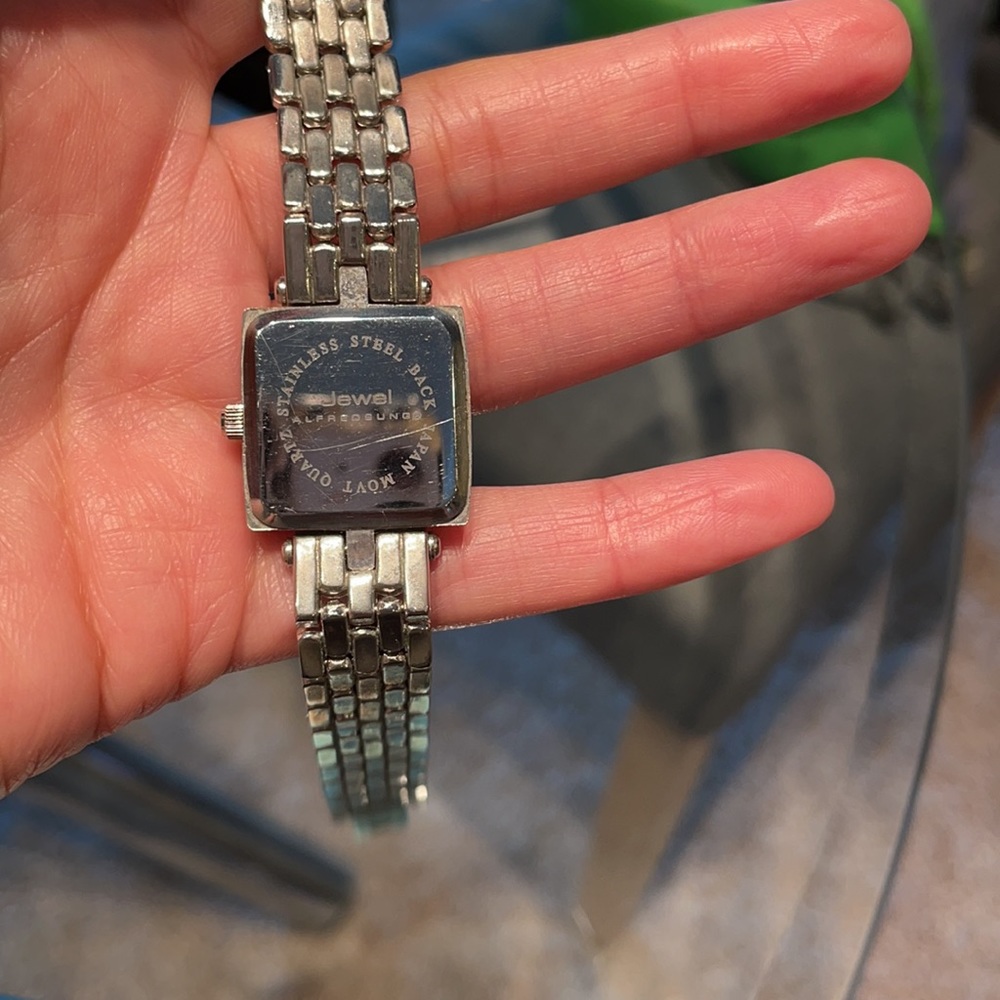 Watch - Picture 5 of 5